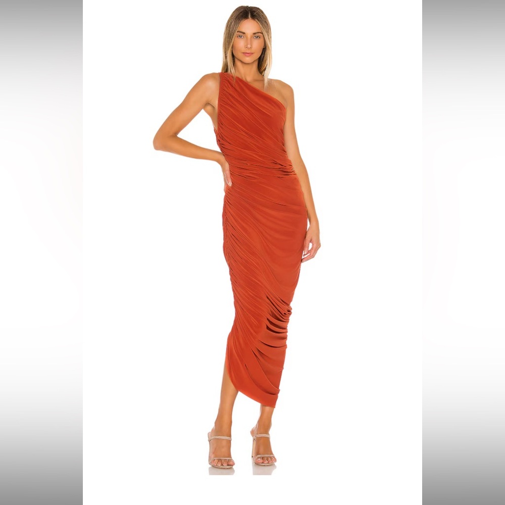 Norma Kamali Diana Gown in Cinnamon